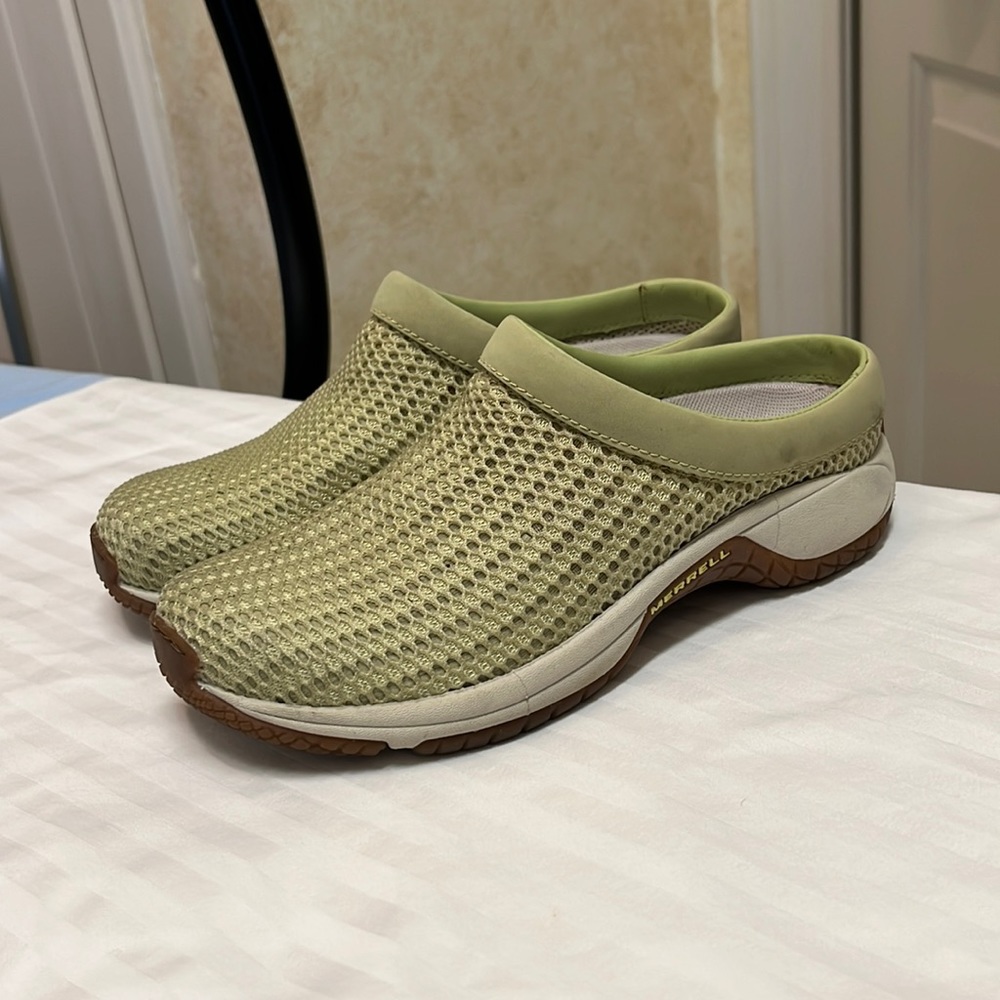 Merrill Performance Footwear